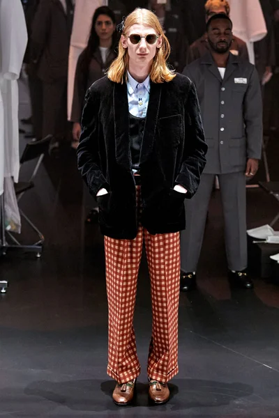 Look 58
